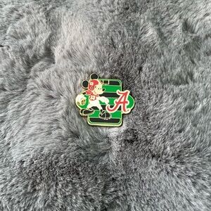 A - Disney Alabama Football Mickey Mouse Pin